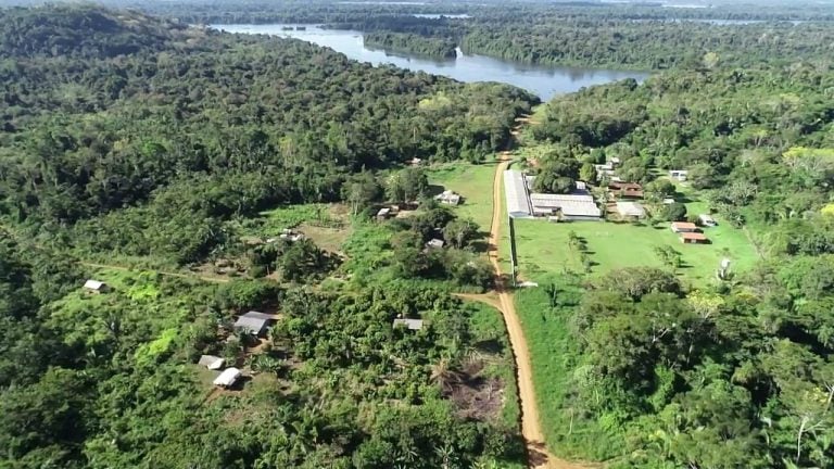 Aerial perspective of a local village and airstrip adjacent to the Belo Sun Mining exploration zone.